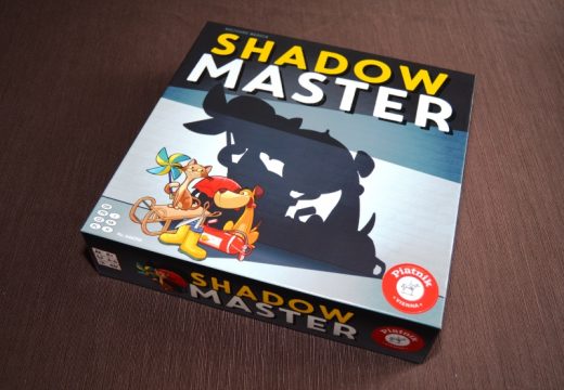 Shadow Master je o hře stínů